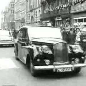 John Lennon «Working Class Hero» (Video del 11/12/16)