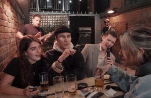 Do Nothing, video de «Gangs»