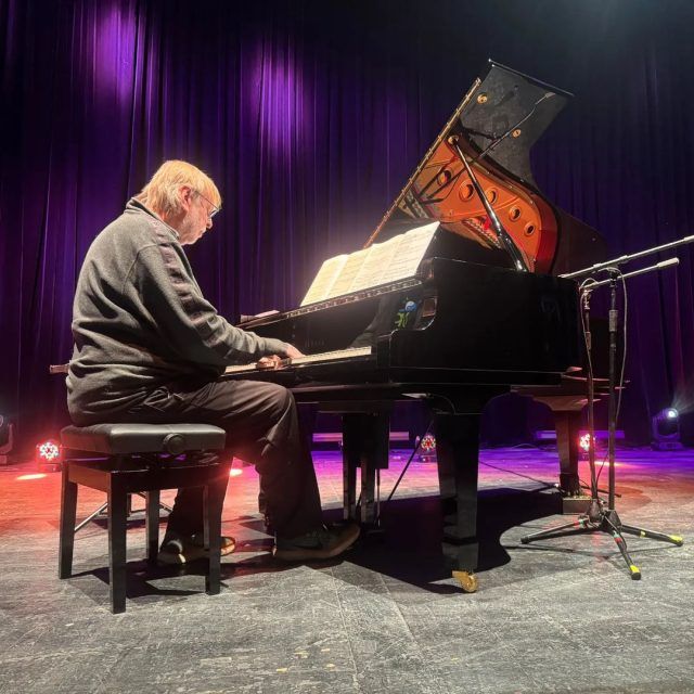 rick wakeman music CDMX Rick Wakeman Final Solo Tour