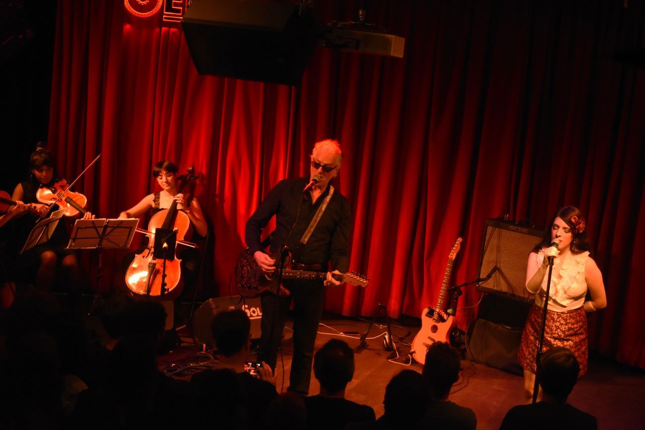 Mick Harvey y Amanda Acevedo en Madrid
