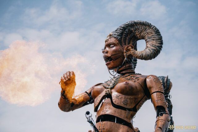 El guardian de la oscuridad 4 por David Gallard Gardienne des ténèbres Hellfest 2024