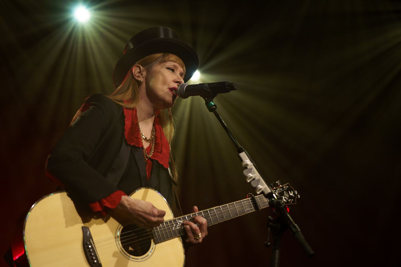 Suzanne Vega