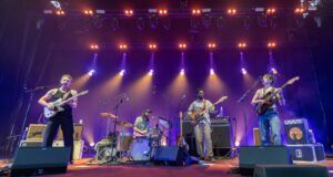 Big thief en Noches del Botánico